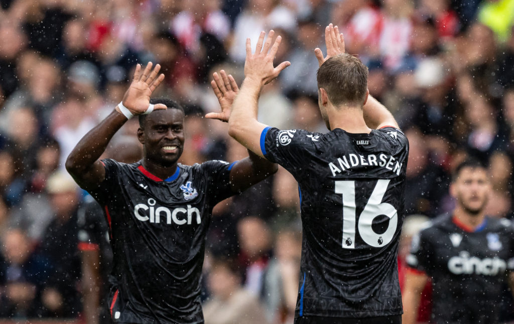 Brentford FC v Crystal Palace - Premier League