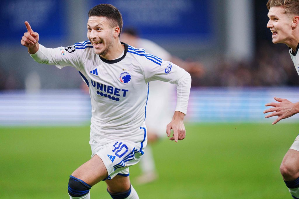 TOPSHOT-FBL-EUR-C1-COPENHAGEN-MAN UTD