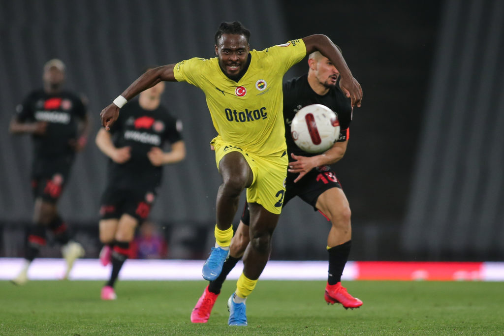 Fatih Karagumruk v Fenerbahce - Turkish Super League