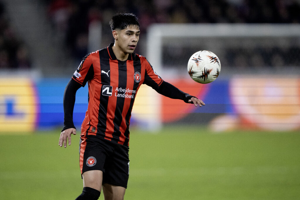 Dario Osorio in action for Midtjylland in the UEFA Europa League against Nottingham Forest